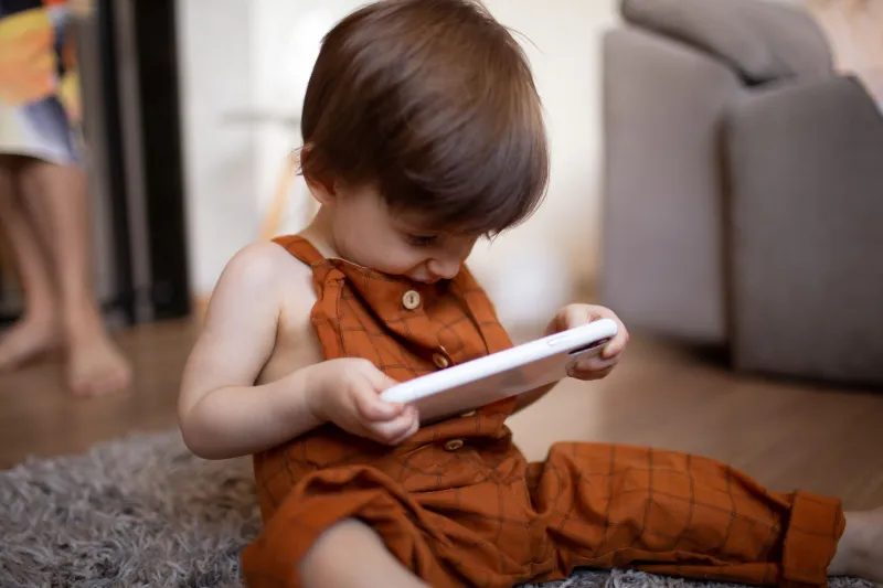That Tablet Is Still Running in Your Kid's Head Long After You've Put It Away